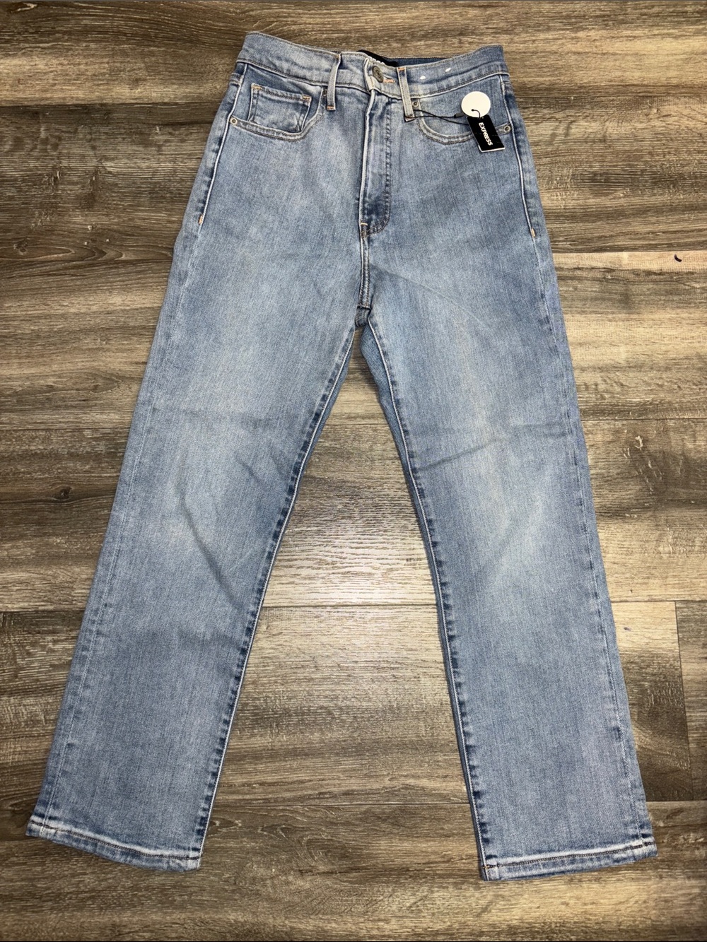 Express Super High Rise Straight Jeans in Light Blue, sz 4R